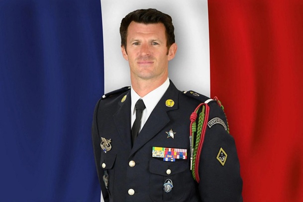 Premier mort et six blessés dans l&rsquo;armée française dans la guerre au Moyen-Orient