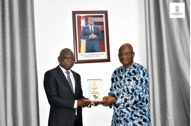 Santé/Hommage : Le ministre de la santé salue le parcours de hauts cadres admis à la retraite