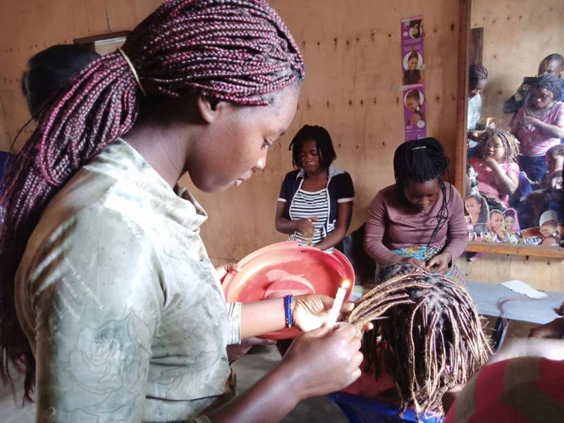 Projet SWEDD+ au Togo : phase pilote de formation gratuite pour 1.500 jeunes filles togolaises vulnérables ou non scolarisées