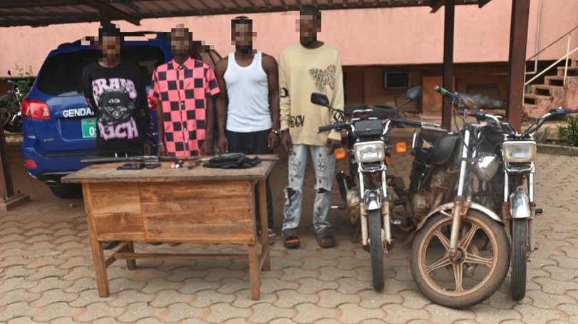 Togo : quatre suspects interpellés et des armes saisies après un braquage déjoué à Lomé