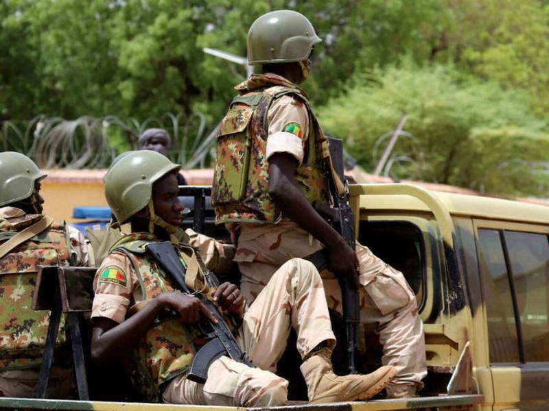 Mali: Série d&rsquo;enlèvements d&rsquo;activistes et de politiciens après les attaques des djihadistes du JNIM et les rebelles du FLA