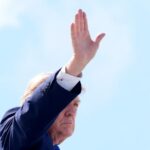 Etats-Unis : Trump menace de frapper l'Iran "très fort"