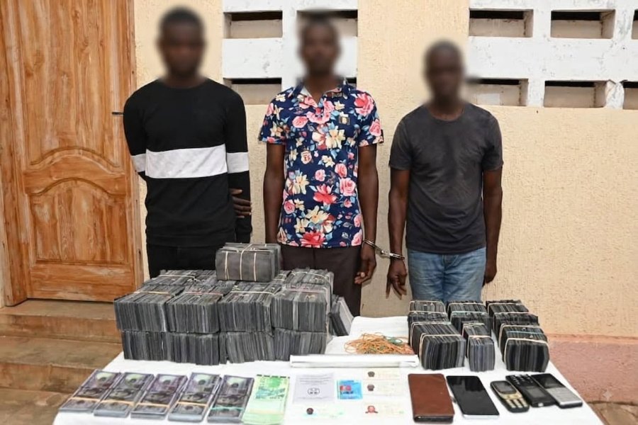 Togo : trois individus interpellés dans une affaire présumée d’escroquerie et de faux billets
