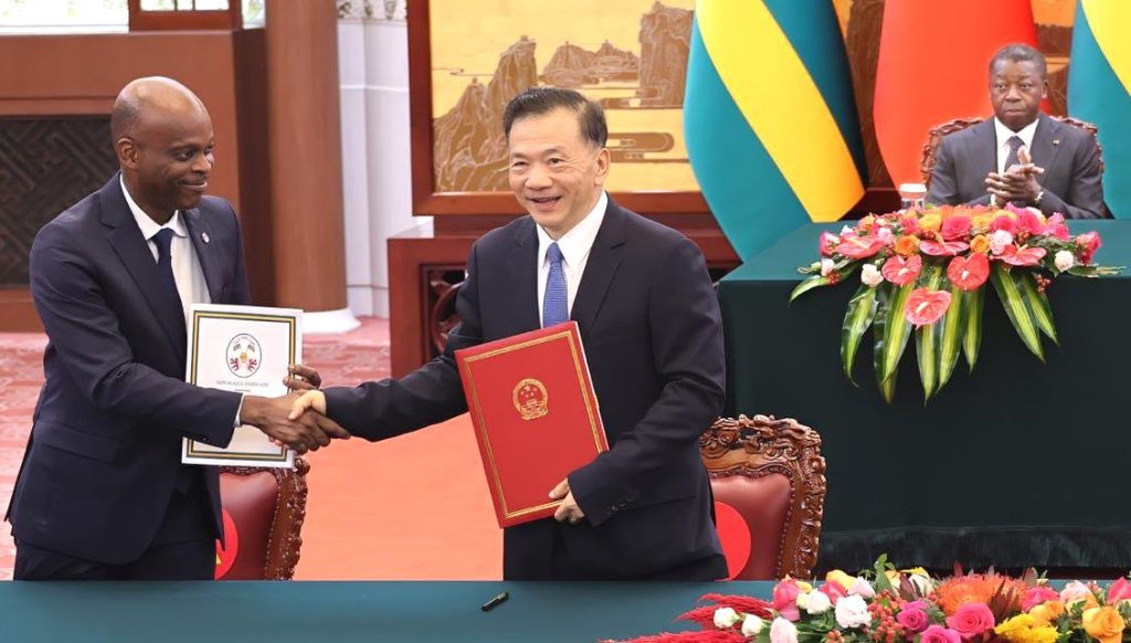 Coopération Togo-Chine : treize accords et mémorandums signés à Pékin